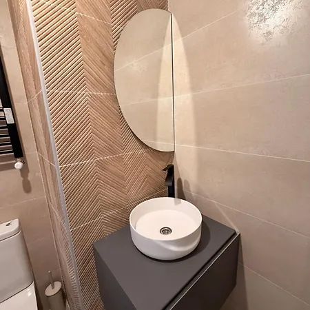 Lejlighed Estudio Con Increibles Vistas A La Montana En El Centro De - Esquia Sin Llaves *